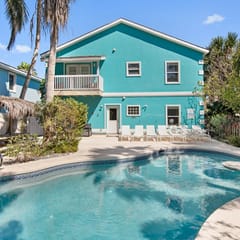 Oleander Oasis - Private Pool, 5BR, Sleeps 16