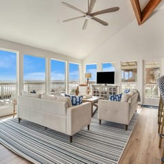 Vista Del Mar - Gulf-Front Beach House, Sleeps 15