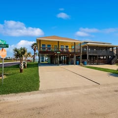 Vitamin Sea - Bay Views & Community Pool