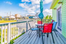 The Treehouse - Steps to the Beach & Sunny Deck - Image 2