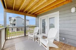 Seabreeze Serenity - Beachfront & Dog-Friendly - Image 2