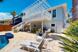 Momo's Beach House - Private Pool & Big Patio - Image 3