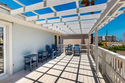 Momo's Beach House - Private Pool & Big Patio - Image 4