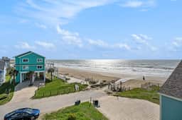 Beach Haus - Sleeps 22, Ocean-View Balconies - Image 3