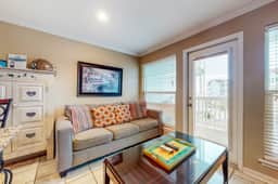 Seascape Escape - Beachfront, Pool & Hot Tub - Image 4