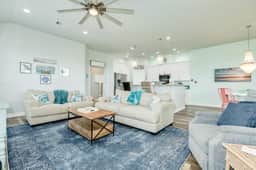 Crystal Blue - Gulf Views, Blocks to the Beach - Image 5