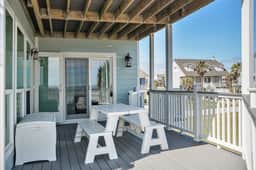 Vista Del Mar - Gulf-Front Beach House, Sleeps 15 - Image 3