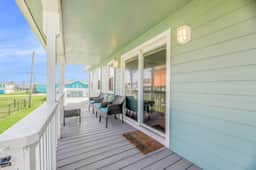 The Shell Shack - Pool & Tennis Access, Patio - Image 4