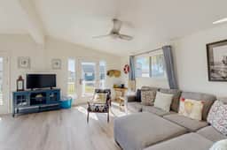 Seaside Escape - Ocean View, Yard, Steps to Sand - Image 3