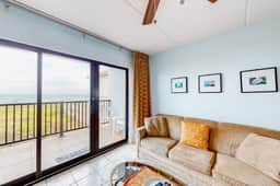 Continental #201 - Gulf-Front with Beach Access - Image 4