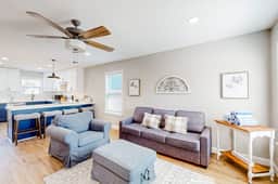 Out of the Blue - Fire Pit & Patio Near the Beach - Image 5