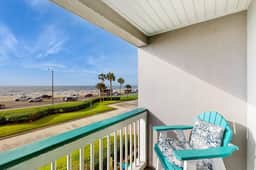 Sun of a Beach - Gulf-Front, Pools, Steps to Sand - Image 3