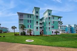 Pointe West Resort - Sand Swept - Image 2