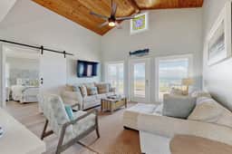Seas the Day - Beachfront, Panoramic Gulf Views - Image 2