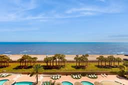 Diamond Beach Resort - A Shore Thing - Image 2
