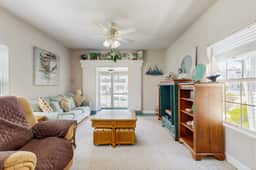 Seashell Shack - Cozy Galveston Home, Fenced Yard - Image 5