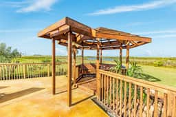 Bayside Paradise - Private Pool & Bay Views - Image 5