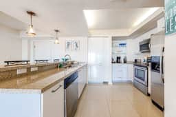 Solare Tower 705 - Gulf-Front, Ocean Views & Pool - Image 4
