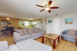 Beach & Chill at 109 E Dolphin - Image 3