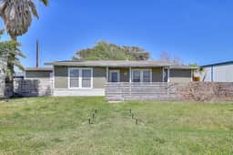 Wharf Cottage - Near Beach & Town, Dogs OK - Image 2