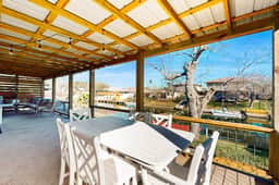 The Bluff Breeze - Canal-Front with Large Yard - Image 3
