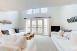 Pelican Point - Waterfront, Pool & Dock Access - Image 2