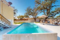 The Mathis House - Private Pool, Dog-Friendly - Image 3