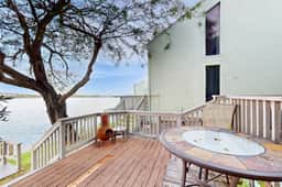 Puente Vista 105 - Waterfront, Dock & Fire Pit - Image 2