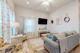 The Castaway Cottage - Image 3