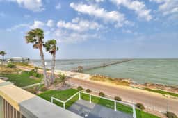 Inkies Retreat - Waterfront Home with Swim Spa - Image 2