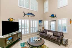 NPI Hideaway Stay - Shared Pool, Near the Beach - Image 2