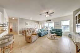 Sand Dollar Unit C3 - Bay Views & Dog-Friendly - Image 3