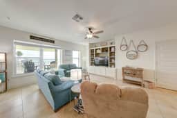Sand Dollar Unit C3 - Bay Views & Dog-Friendly - Image 4