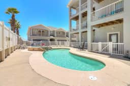 Padre Island 102 - Pool & Spa, 200 Feet to Beach - Image 2
