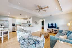 Heron's Hideaway - Screened Porch, Walk to Bay - Image 5