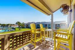 Beachaholic - Bay Views, Pool, Near the Beach - Image 3
