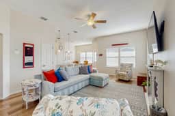 Sunrise Retreat - Pool, Minutes to Beach & Golf - Image 5