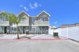 Serenity Island - Two-Story, Pool, Near the Beach - Image 2