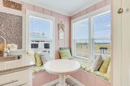 Blue Bay Breeze - Fenced Yard & Deck by the Bay - Image 2