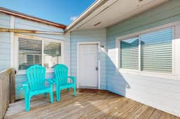 Leeward Isles 606 - Walk to Beach, Pool & Balcony - Image 4