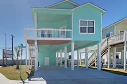 Peace of Paradise - Shared Pool & Covered Deck - Image 3
