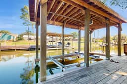 Villa Del Sol - Waterfront, Sleeps 16, Dogs OK - Image 3