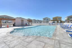 Rockport Relaxation - Shared Pool, Golf Nearby - Image 2