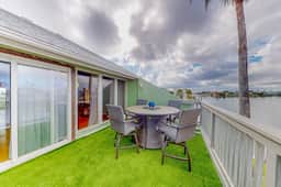 Puente Vista 237 - Wilson's Watering Hole - Beach Fun - Image 3