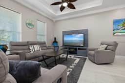 Retama Landing #3 - Pool & Balcony, Walk to Beach - Image 4