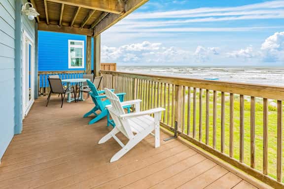 8-Mile Beachfront - Gulf Views & Dog-Friendly - Image 1