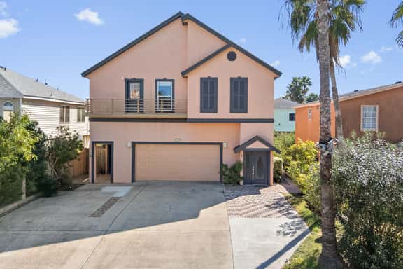 Amelia Beach House - Game Room, 5BR, Sleeps 16 - Image 1