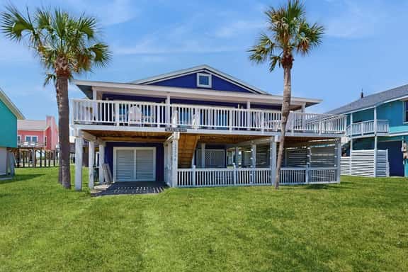 Seas the Day - Beachfront, Panoramic Gulf Views - Image 1