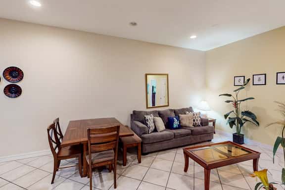 Shoreline Oasis - Shared Pool, Steps to the Beach - Image 1