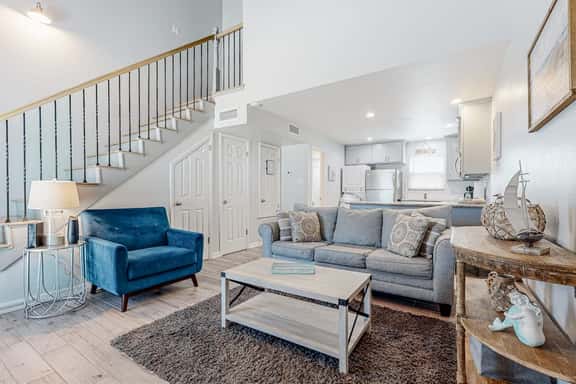 Leeward Cove A8 - Pool & Hot Tub, Beach Nearby - Image 1